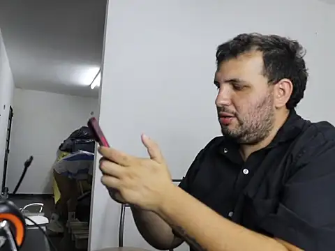 zekefotoslive online show from 25, 2, 2026