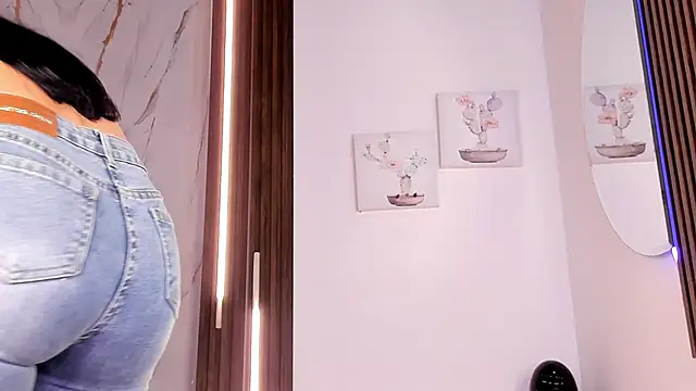 mia six66 online show from 19, 3, 2026