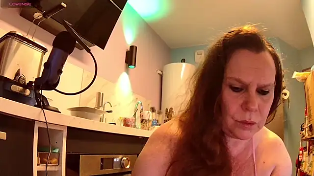 Endrocleia online show from 19, 9, 2025