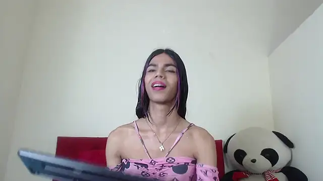 Luluu 08 online show from 14, 1, 2025