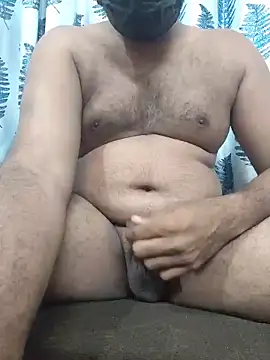 Snapshot of MALLUSING555 chatting on 13, 5, 2026 MALLUSING555 online show from 13, 5, 2026