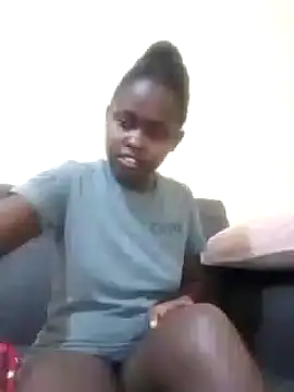 Sweetcecie01 online show from 15, 3, 2025