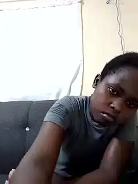 Sweetcecie01 online show from 20, 9, 2025