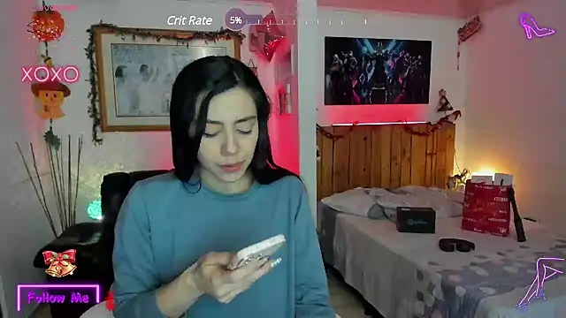 Snapshot of LauGrayJ chatting on 14, 12, 2024 LauGrayJ online show from 14, 12, 2024