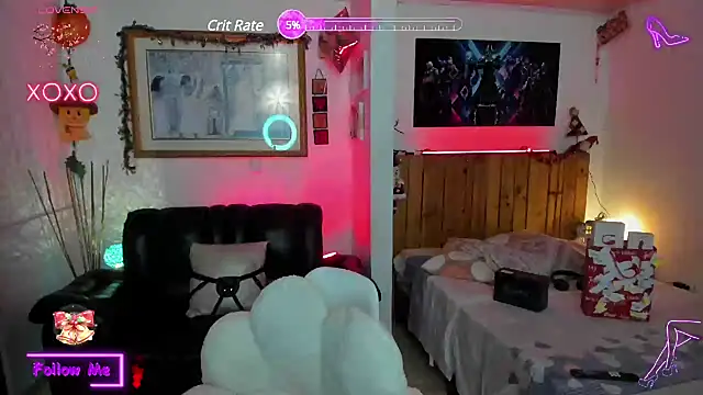 Snapshot of LauGrayJ chatting on 23, 12, 2024 LauGrayJ online show from 23, 12, 2024