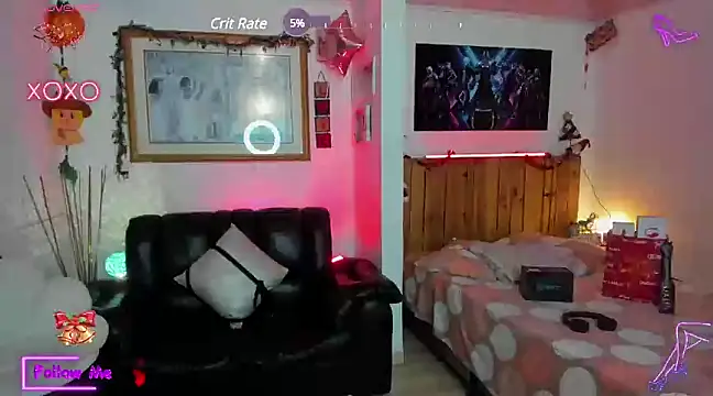 Snapshot of LauGrayJ chatting on 28, 12, 2024 LauGrayJ online show from 28, 12, 2024