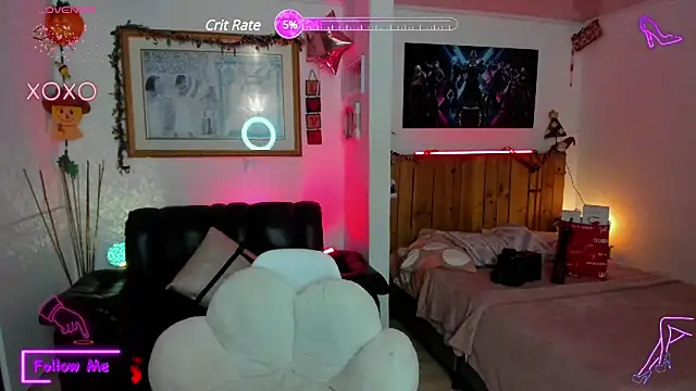 Snapshot of LauGrayJ chatting on 9, 1, 2025 LauGrayJ online show from 9, 1, 2025
