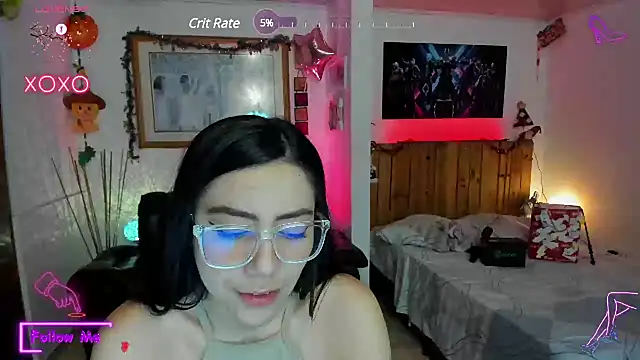 Snapshot of LauGrayJ chatting on 4, 2, 2025 LauGrayJ online show from 4, 2, 2025