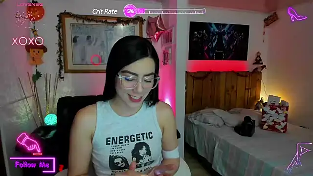 Snapshot of LauGrayJ chatting on 13, 2, 2025 LauGrayJ online show from 13, 2, 2025
