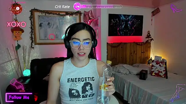 Snapshot of LauGrayJ chatting on 13, 2, 2025 LauGrayJ online show from 13, 2, 2025