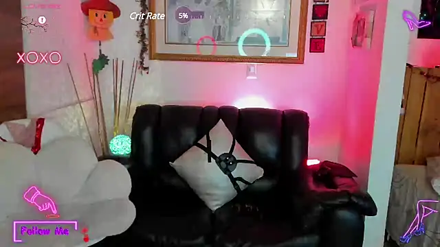 Snapshot of LauGrayJ chatting on 15, 2, 2025 LauGrayJ online show from 15, 2, 2025