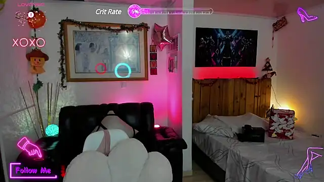 Snapshot of LauGrayJ chatting on 17, 2, 2025 LauGrayJ online show from 17, 2, 2025