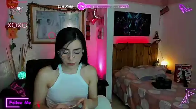 Snapshot of LauGrayJ chatting on 22, 2, 2025 LauGrayJ online show from 22, 2, 2025