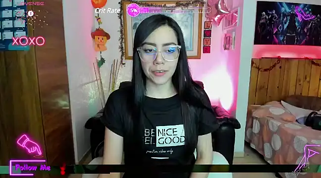 Snapshot of LauGrayJ chatting on 24, 2, 2025 LauGrayJ online show from 24, 2, 2025