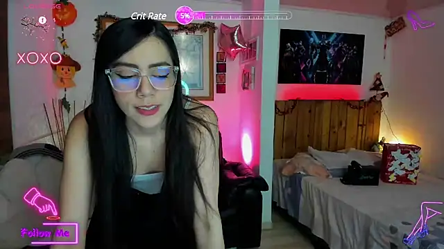 Snapshot of LauGrayJ chatting on 5, 3, 2025 LauGrayJ online show from 5, 3, 2025