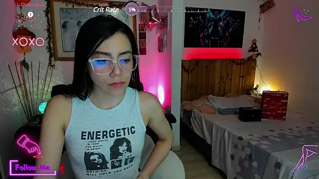 Snapshot of LauGrayJ chatting on 8, 3, 2025 LauGrayJ online show from 8, 3, 2025