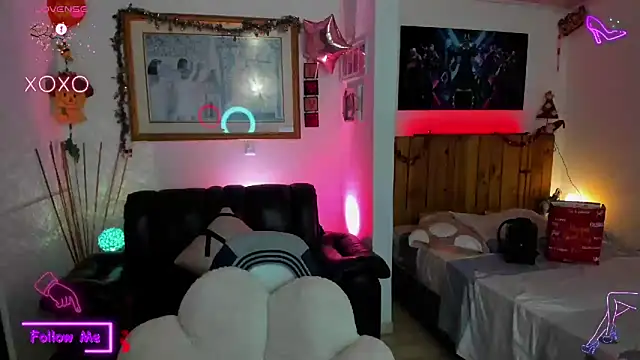 Snapshot of LauGrayJ chatting on 9, 3, 2025 LauGrayJ online show from 9, 3, 2025