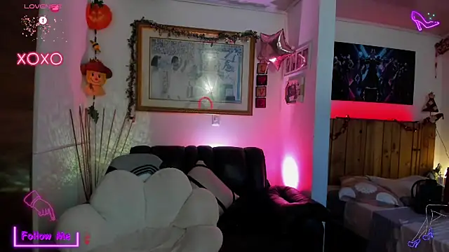 Snapshot of LauGrayJ chatting on 9, 3, 2025 LauGrayJ online show from 9, 3, 2025
