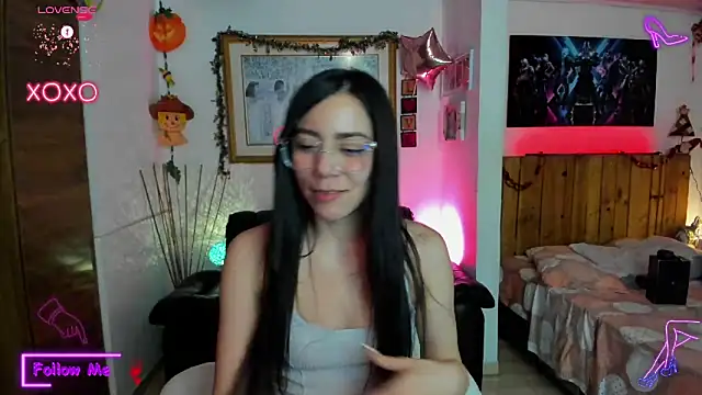 Snapshot of LauGrayJ chatting on 13, 3, 2025 LauGrayJ online show from 13, 3, 2025