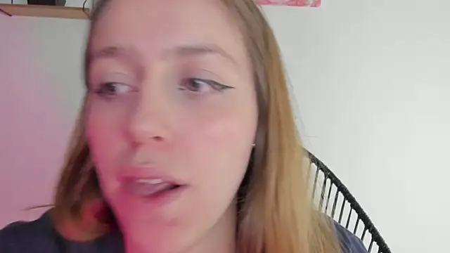 Snapshot of SofiaGc chatting on 27, 12, 2024 SofiaGc online show from 27, 12, 2024