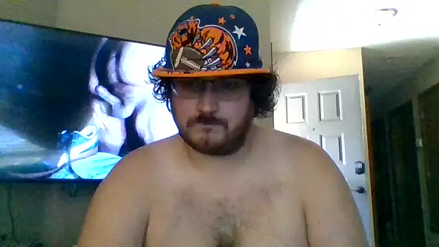 Snapshot of LongHairKing chatting on 11, 9, 2025 LongHairKing online show from 11, 9, 2025