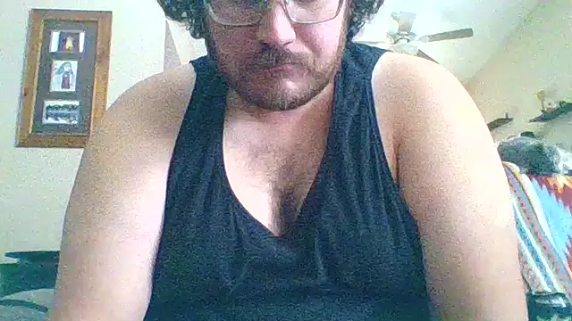 Snapshot of LongHairKing chatting on 17, 9, 2025 LongHairKing online show from 17, 9, 2025