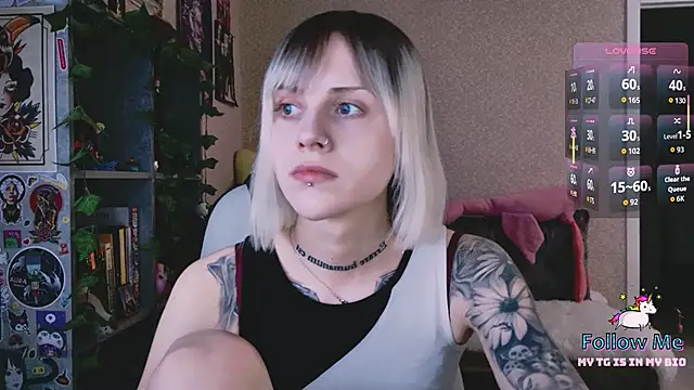 NaniMoore online show from 5, 4, 2026