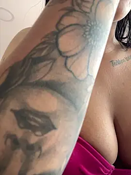 Dulce-diosa online show from 12, 3, 2026