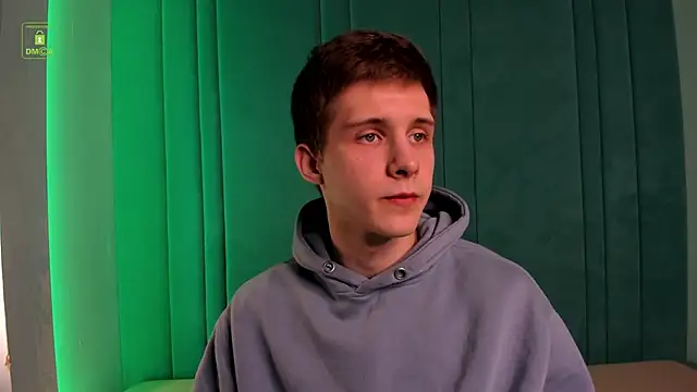 Snapshot of MarkGWalker chatting on 8, 3, 2025 MarkGWalker online show from 8, 3, 2025