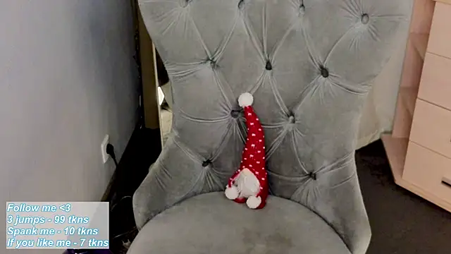 VioletMills online show from 8, 12, 2024