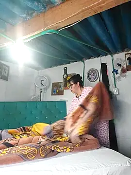 clarita 01 online show from 18, 4, 2026