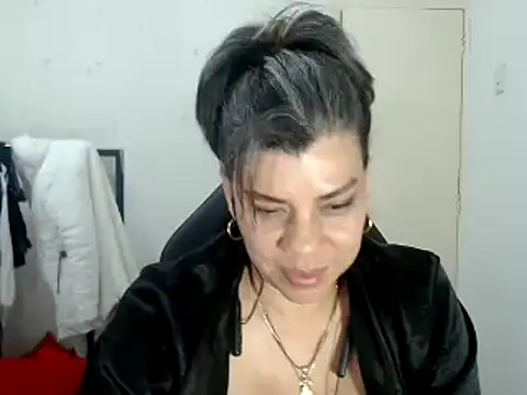 vikyadams online show from 25, 2, 2025