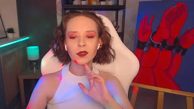 FascinatingEyess online show from 11, 12, 2024