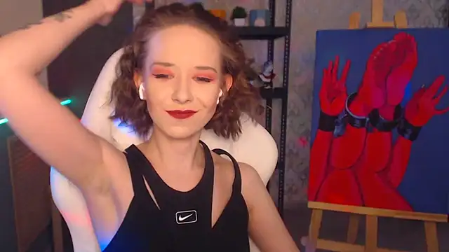 FascinatingEyess online show from 4, 1, 2025