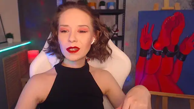 FascinatingEyess online show from 11, 1, 2025