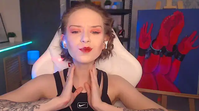 FascinatingEyess online show from 15, 2, 2025