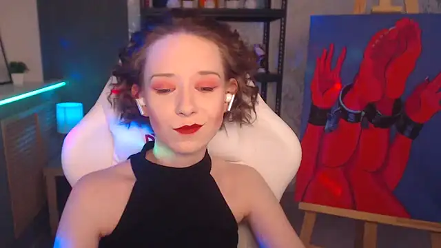 FascinatingEyess online show from 22, 2, 2025