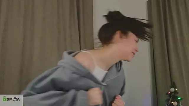 katty  cat online show from 4, 12, 2024