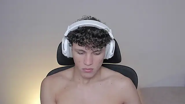 laurent nova online show from 7, 10, 2025