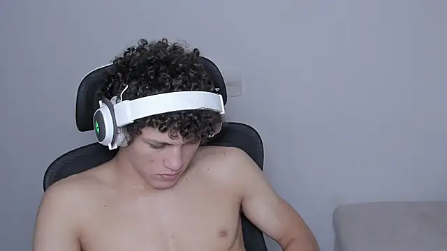 laurent nova online show from 11, 10, 2025