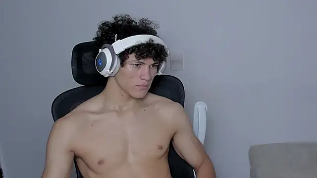 laurent nova online show from 8, 11, 2025