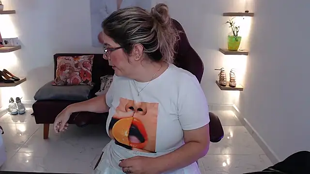 zehra sanem online show from 1, 3, 2026