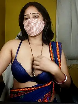 Snapshot of natasha_bhabhi chatting on 6, 5, 2026 natasha bhabhi online show from 6, 5, 2026