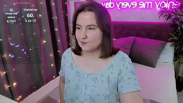 FeralPeach online show from 29, 10, 2025