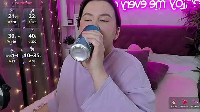 FeralPeach online show from 29, 3, 2026