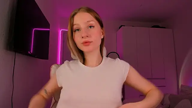 Eva Davi online show from 19, 1, 2025