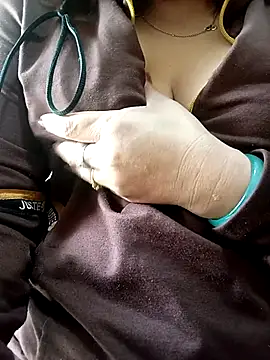 Snapshot of Rose_DiDi chatting on 20, 3, 2025 Rose DiDi online show from 20, 3, 2025