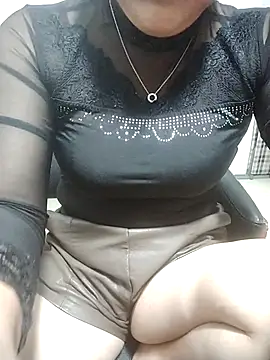 Snapshot of Rose_DiDi chatting on 16, 11, 2025 Rose DiDi online show from 16, 11, 2025