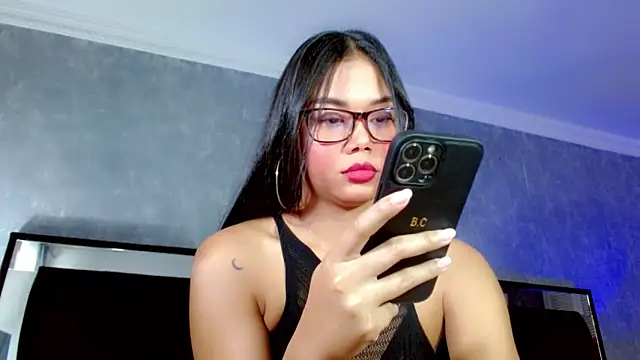 JasmineMoore online show from 27, 3, 2026