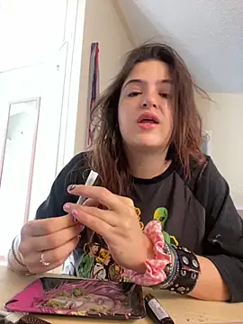 Snapshot of SafeinouterSpace chatting on 16, 9, 2025 SafeinouterSpace online show from 16, 9, 2025